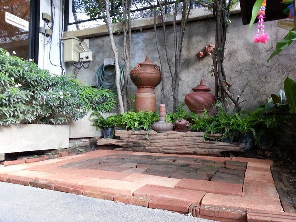 Oyo 391 Pat'S Klangviang Guesthouse チエンマイ エクステリア 写真