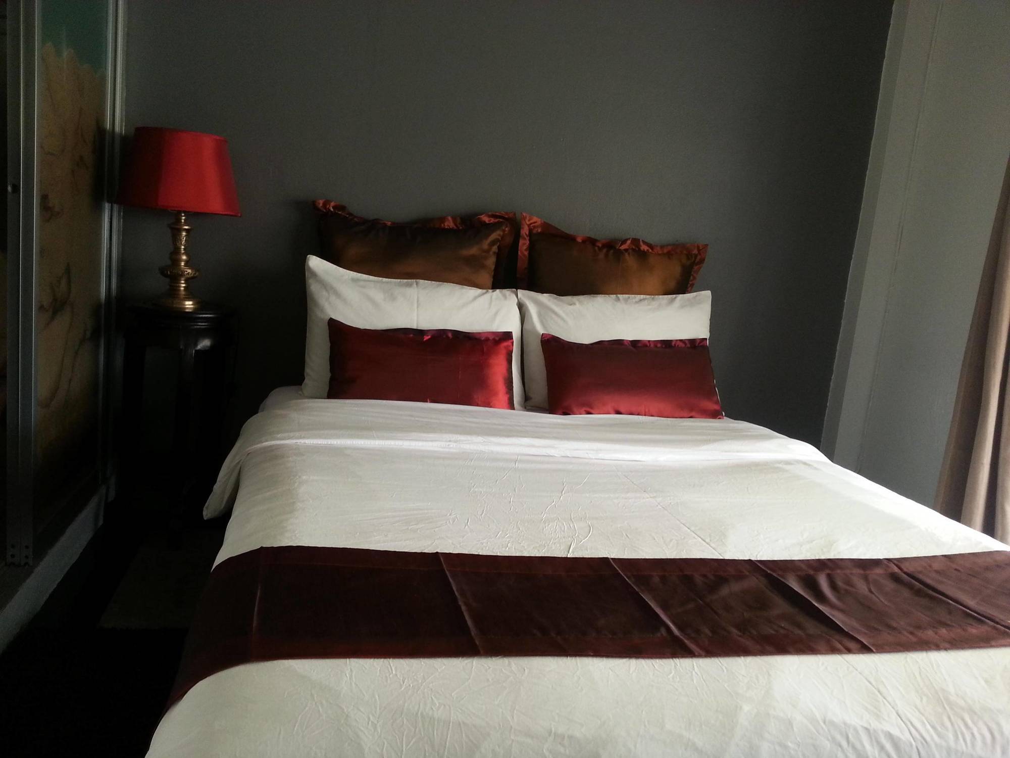 Oyo 391 Pat'S Klangviang Guesthouse チエンマイ エクステリア 写真